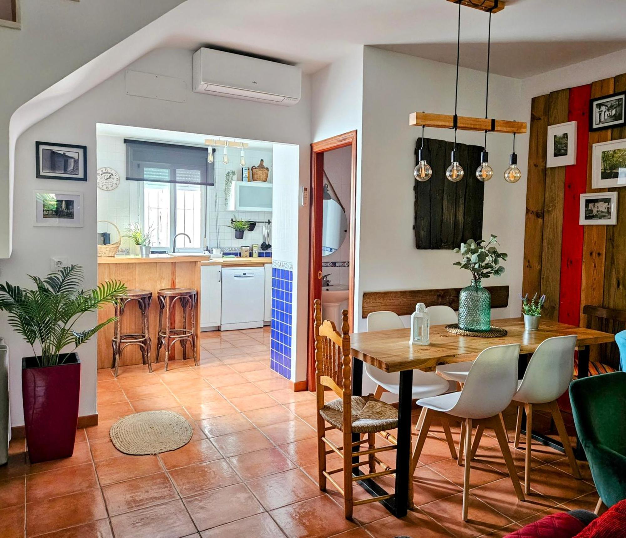 Вилла La Casa Junto Al Sendero Del Rio & Piscina # Aire Acondicionado Лос-Ромерос Экстерьер фото